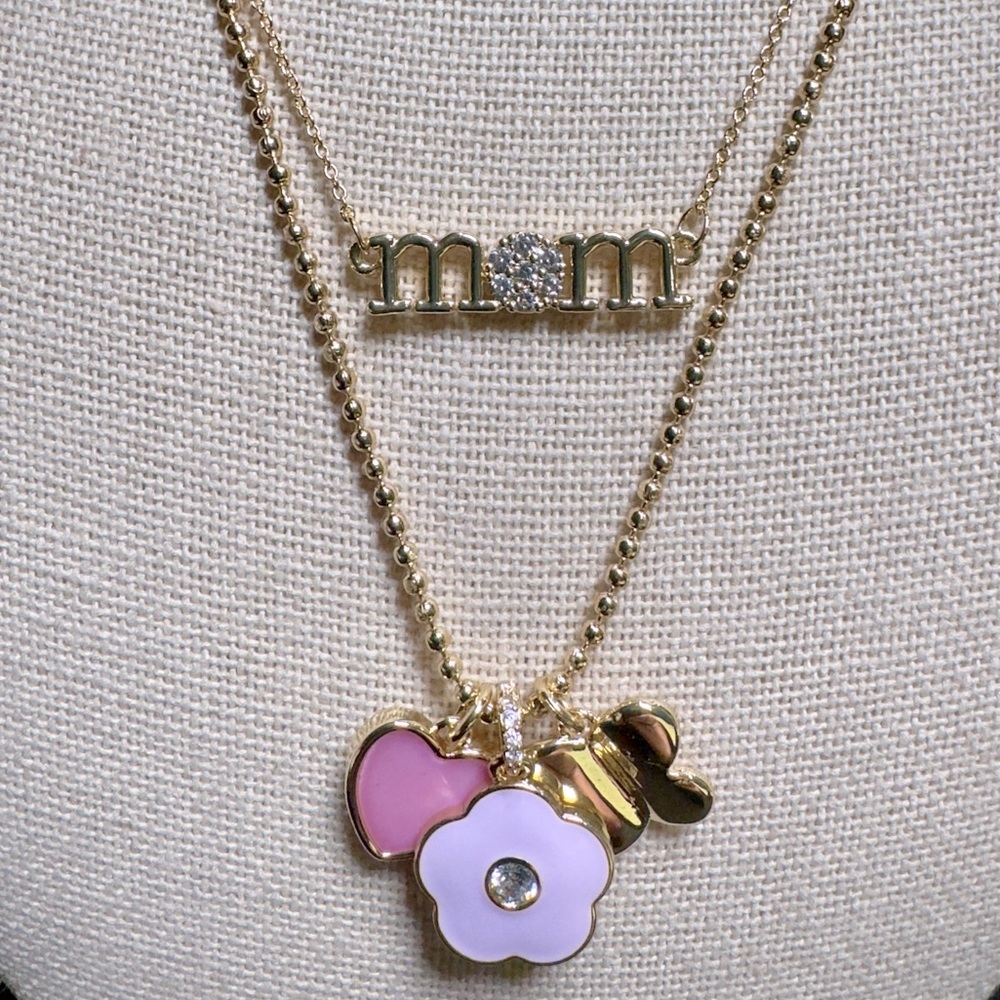 NWT Pink Mom Floral Charm Necklace Set
